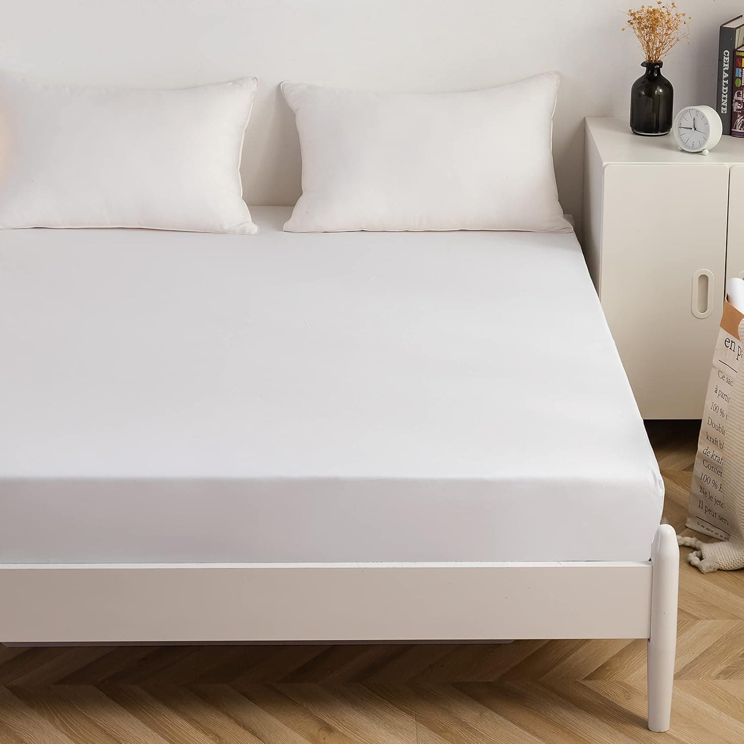 MOHAP Drap Housse 180x200cm avec Bonnet 30cm Blanc Drap Housse 100 GSM en Microfibre de Haute Qualité 100% Polyester Doux, Résistant, Anti Plis 2