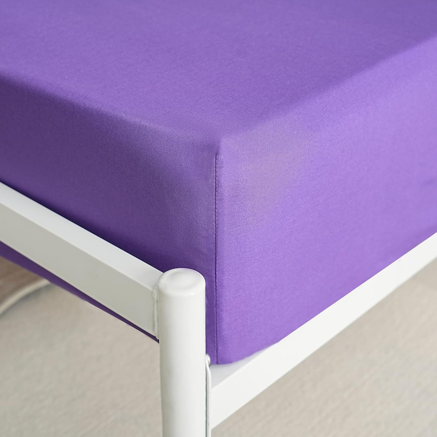 AYASW Fitted Sheet Only Queen Size Deep Pocket Bed Fitted Bottom Sheet 1 Piece Soft & Cozy Brushed Microfiber Fits 8" to 16" Purple Wrinkle, Fade Resistant Easy Care Stable Holiday Décor