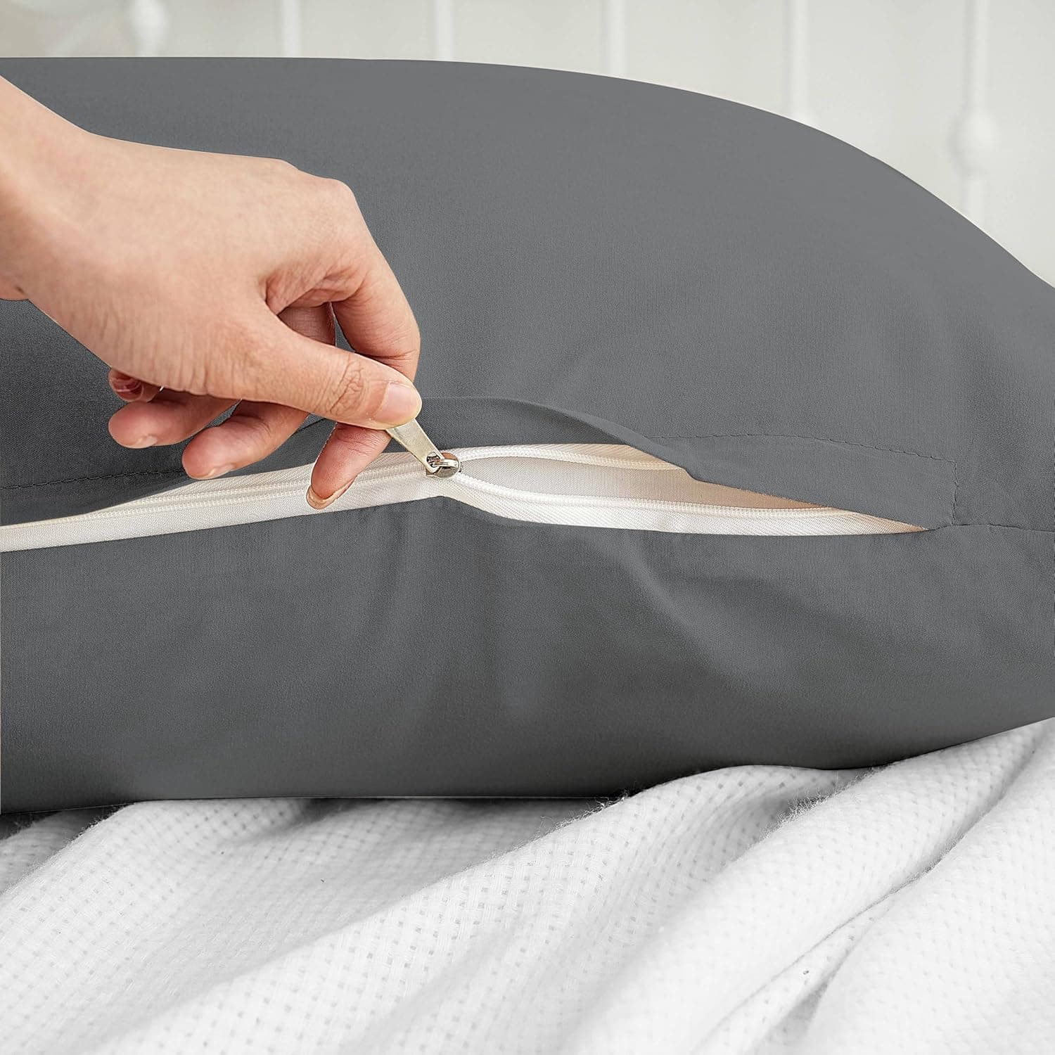 Brushed Microfibre Bed Linen, 1 Duvet Cover (200 x 200 cm) + 2 Pillowcases (80 x 80 cm), with Zip, Grey 6