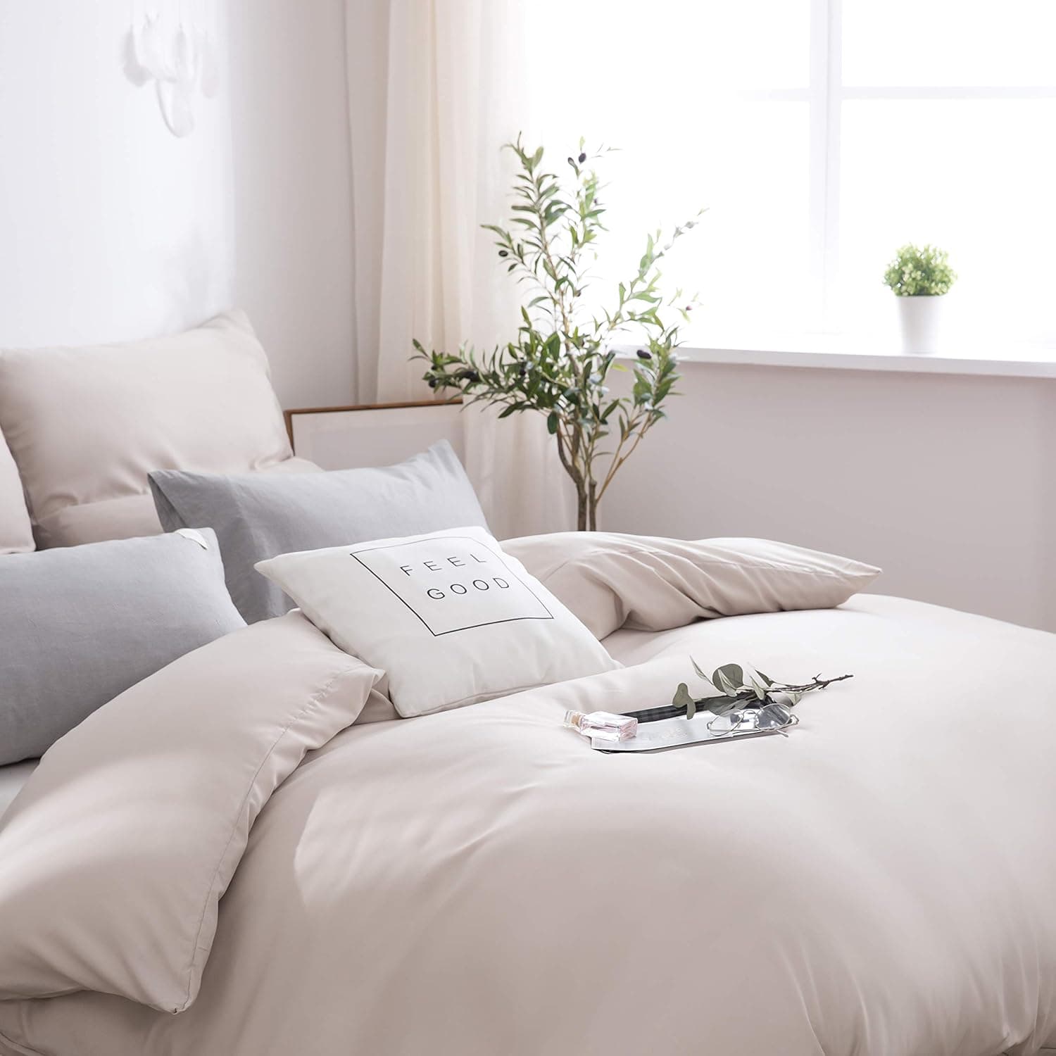 Brushed Microfibre Bed Linen, 1 Duvet Cover (200 x 200 cm) + 2 Pillowcases (80 x 80 cm), with Zip, Beige 3