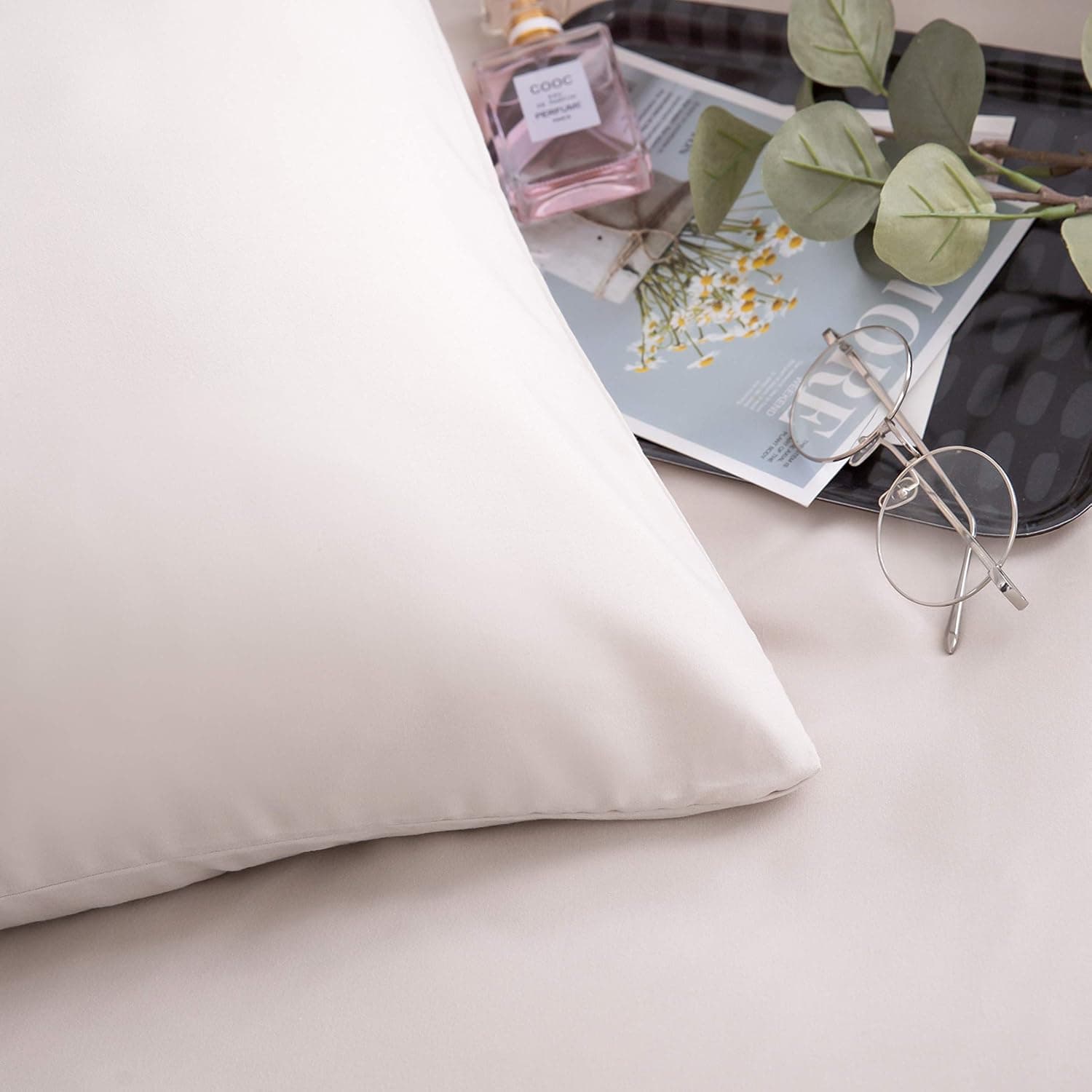 Brushed Microfibre Bed Linen, 1 Duvet Cover (200 x 200 cm) + 2 Pillowcases (80 x 80 cm), with Zip, Beige 7