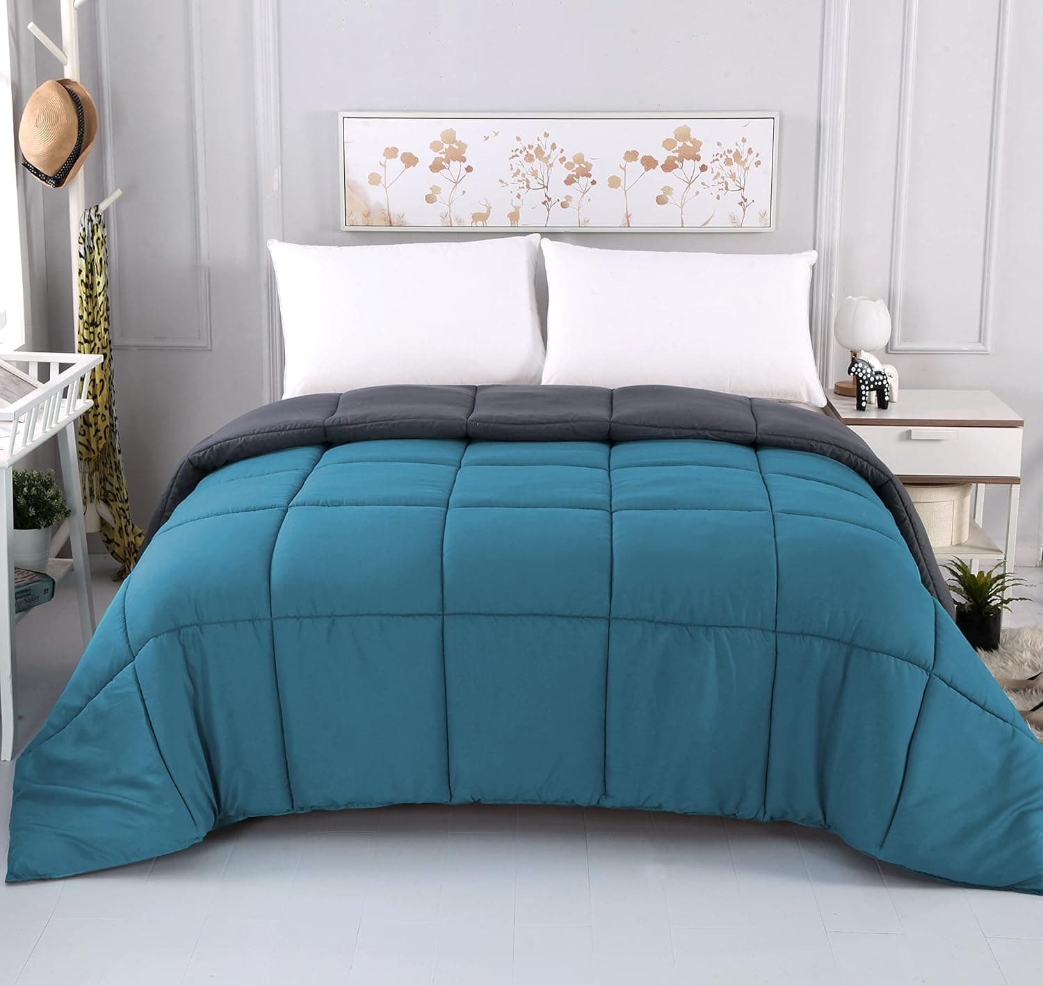 MOHAP Couette Bicolore Chaude l'hiver 450g/m² Épais 200x200cm Hypoallergénique Lac Bleu + Gris Foncé Couette de Lit Réversible 2 Personnes Edredon