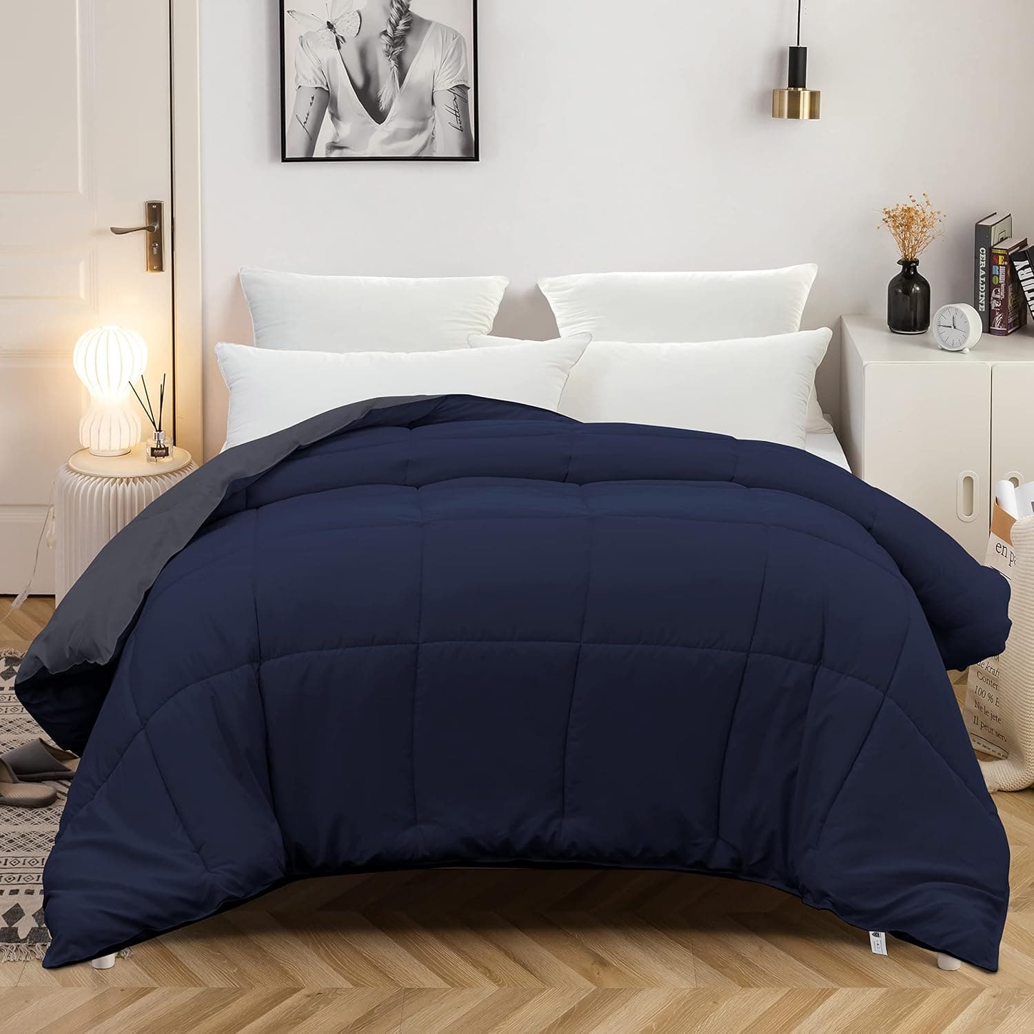 MOHAP Couette Bicolore Chaude l'hiver 450g/m² Épais 200x200cm Hypoallergénique Lac Bleu + Gris Foncé Couette de Lit Réversible 2 Personnes Edredon 4
