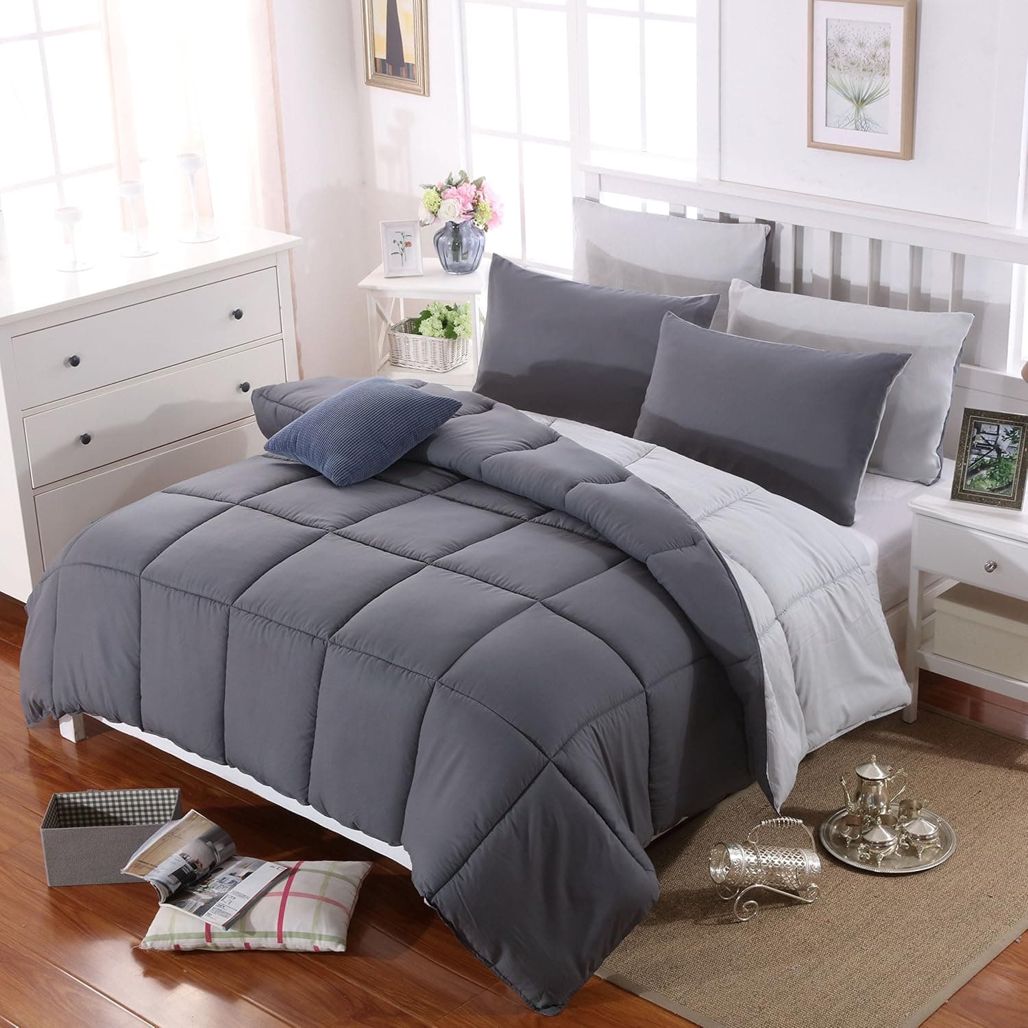 MOHAP Couette Bicolore Chaude l'hiver 450g/m² Épais 200x200cm Hypoallergénique Lac Bleu + Gris Foncé Couette de Lit Réversible 2 Personnes Edredon 8