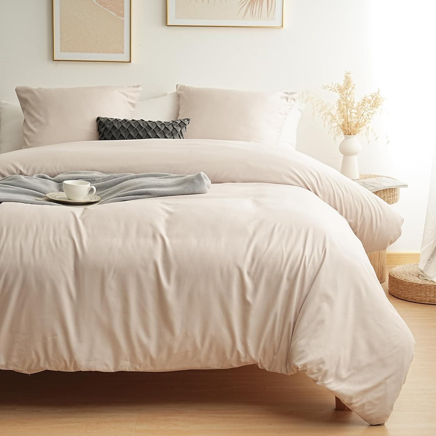 MOHAP Parure de Lit 4 Pièces Housse de Couette 240x260cm + Drap Housse 160x200cm avec 2 taies d'oreillers 65x65cm Beige pour 2 Personnes Parure 120 Fils/cm² en Microfibre 5