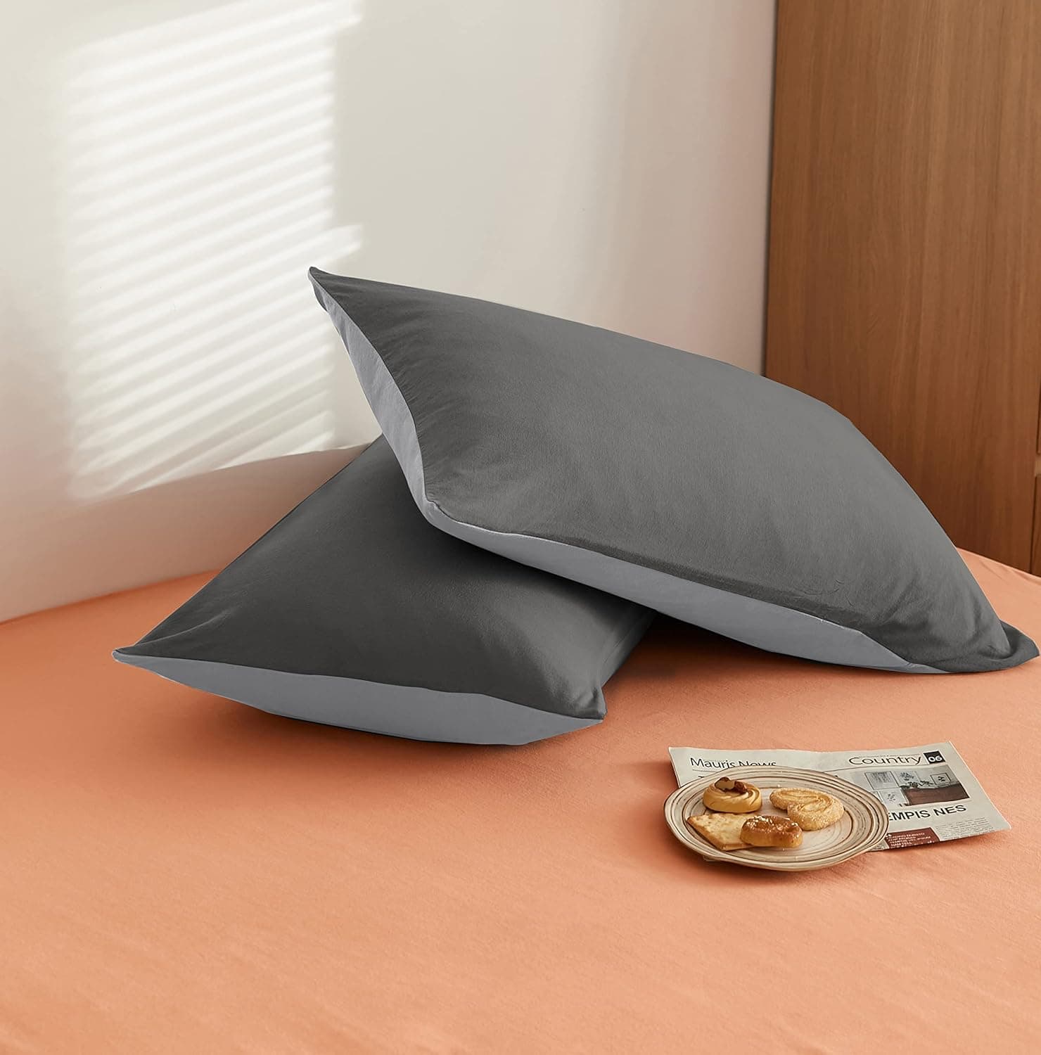 MOHAP Warm Bedding Double Duvet Cover Set 3 PCS Plain Brushed Microfiber Bedding 1 Duvet Cover with 2 Zippers and 2 Pillowcases Dark Grey+Light Grey 6