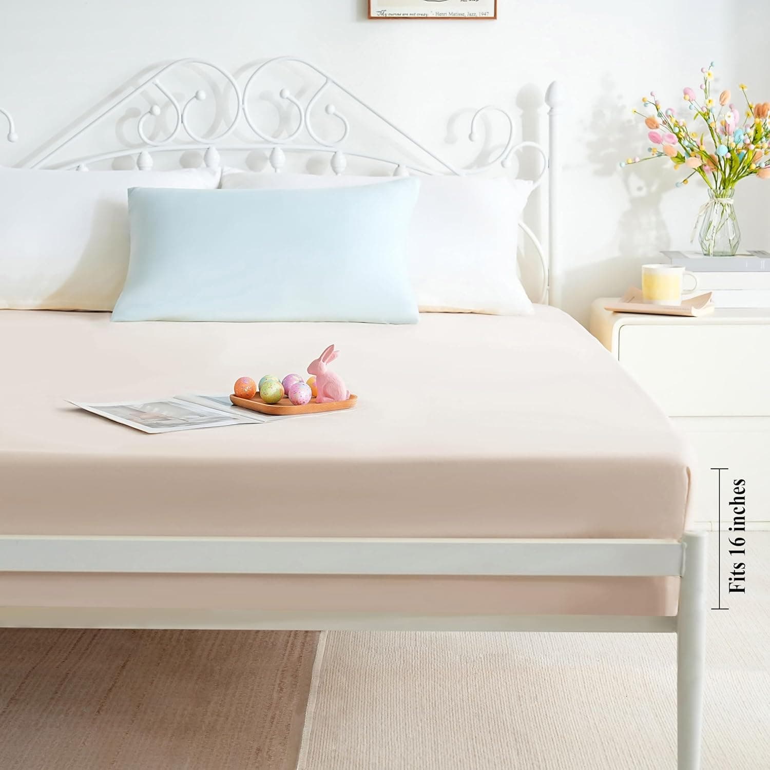 AYASW Fitted Sheet Only Queen Size Deep Pocket Soft Bed Bottom Sheet 1 Piece 1800 Brushed Microfiber Fits 8" to 16" Wrinkle Fade Resistant Easy Care Stable Beige Holiday Décor 2