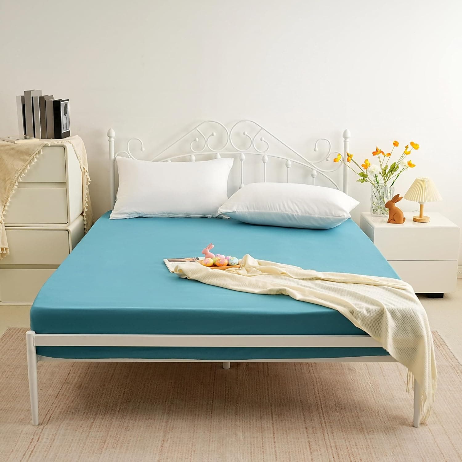 AYASW Fitted Sheet Only Queen Size Deep Pocket 16 Inches Bed Bottom Sheet 1 Piece Soft and Cozy 1800 Brushed Microfiber Wrinkle Fade Resistant Easy Care Teal Stable Holiday Décor 4