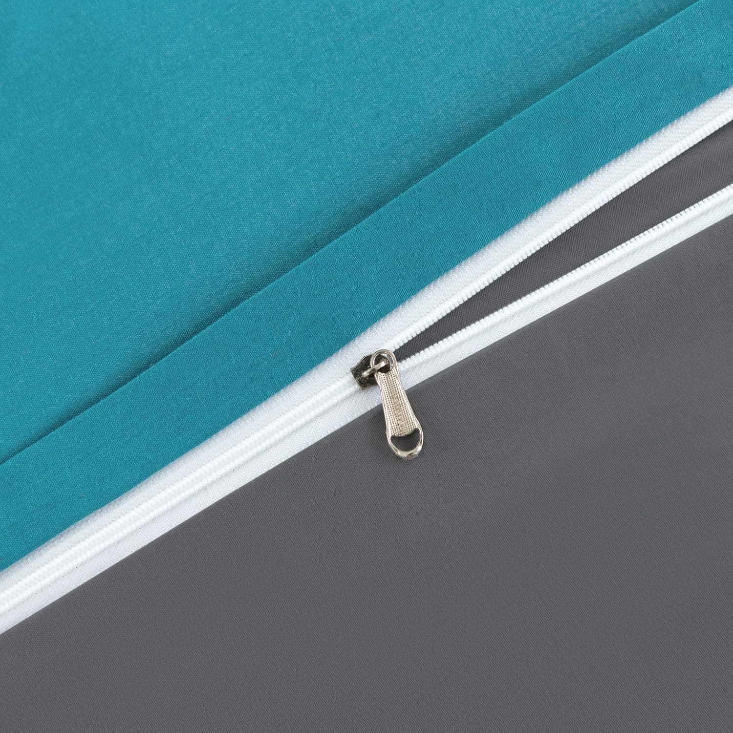 MOHAP Housse de Couette Réversible 220x240 / 65x65x2 cm Bleu Lac + Gris Foncé Parure de Lit Bicolore pour 2 Personnes Fermeture Éclair Sets de Housse Couette 6