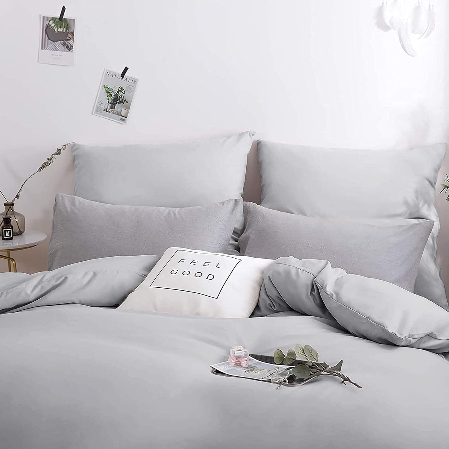 MOHAP Housse de Couette 240x260cm+2 Taies d'oreillers 65x65cm Gris Clair Parure de Lit Adulte 2 Personnes 100 Fils/cm² en Microfibre avec Fermeture Éclair 2